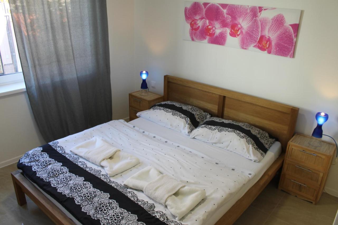 Apartmany Pri Auparku Пиещани Екстериор снимка